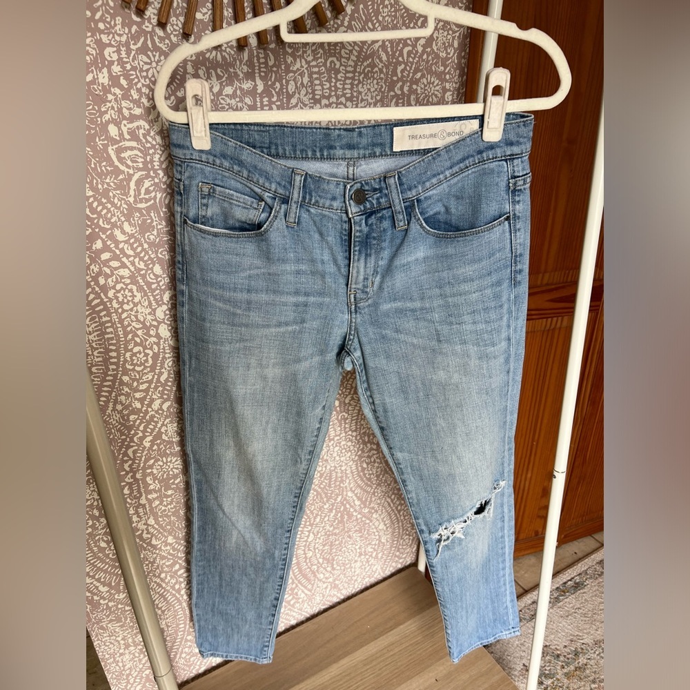 Treasure and Bond Skinny Boyfriend‎ Ankle Light Wash Distressed Denim Jeans